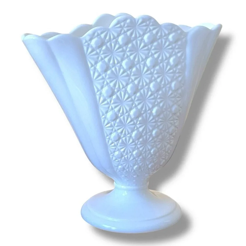 Vintage Fenton Daisy and Button Fan Vase White Milk Glass Cottagecore Farmhouse